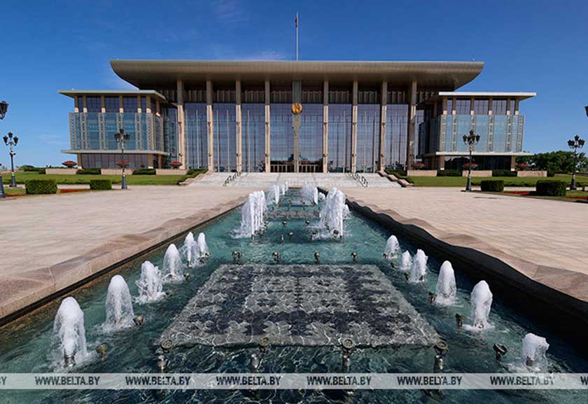 Президент Беларуси Александр Лукашенко подписал распоряжение “О повышении эффективности работы системы здравоохранения”