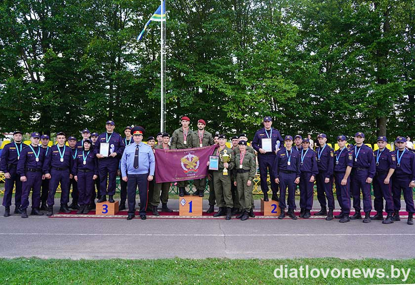 У Дзятлаве прайшла камбінаваная міліцэйская эстафета (узнагароджанне пераможцаў)