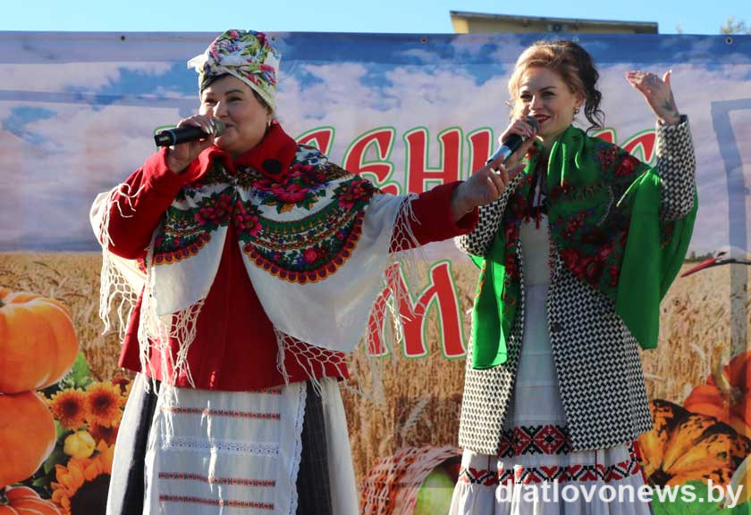 У Дзятлаве кірмаш гудзе, гандаль бойка ідзе (+відэа)