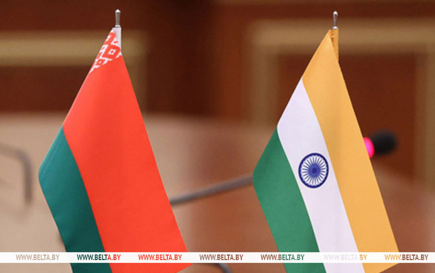 Александр Лукашенко отметил тенденцию к росту оборота товаров и услуг с Индией