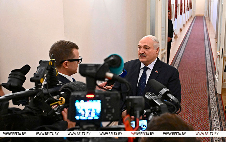 “Ответ прилетит мгновенно”. Александр Лукашенко про заявления стран НАТО о готовности сбивать самолеты 