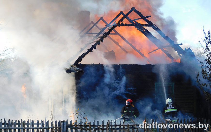 Пожар жилого дома в Лозках