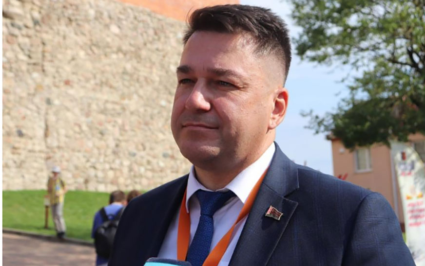 Виктор Пранюк: Все исторические эпохи представлены на празднике в Лиде – в литературных произведениях, арт-объектах, картинах, художественных номерах