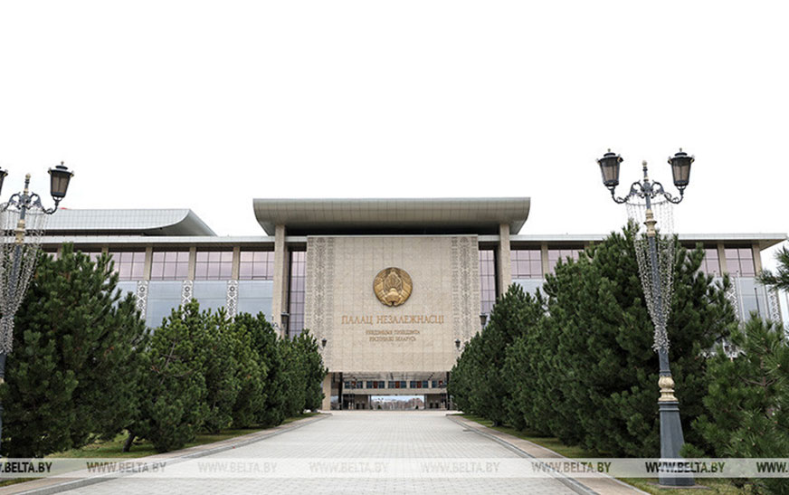 Александр Лукашенко: Беларусь готова наполнять практическим содержанием совместные проекты с Бахрейном 