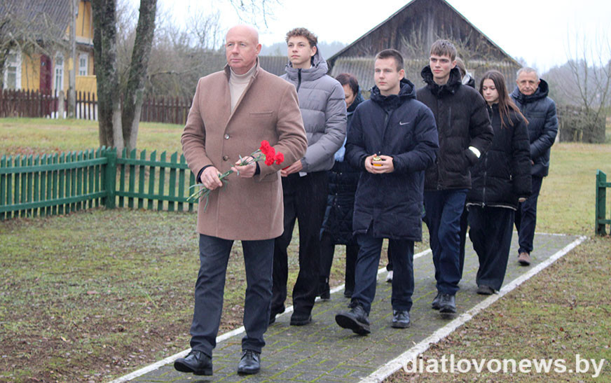 Мітынг-рэквіем. Крывавыя раны гісторыі, якія не загояцца ніколі