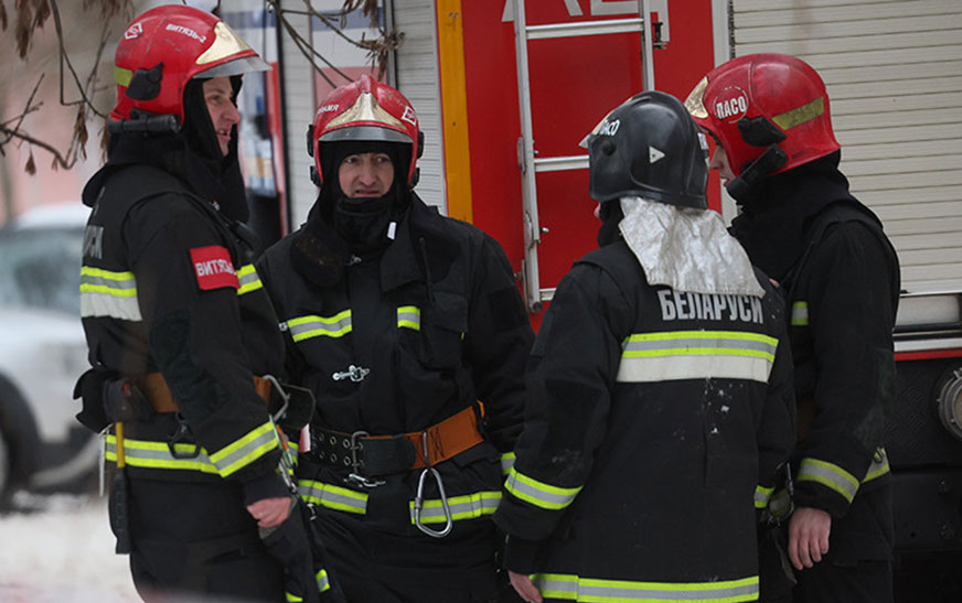 Александр Лукашенко поздравил спасателей с профессиональным праздником