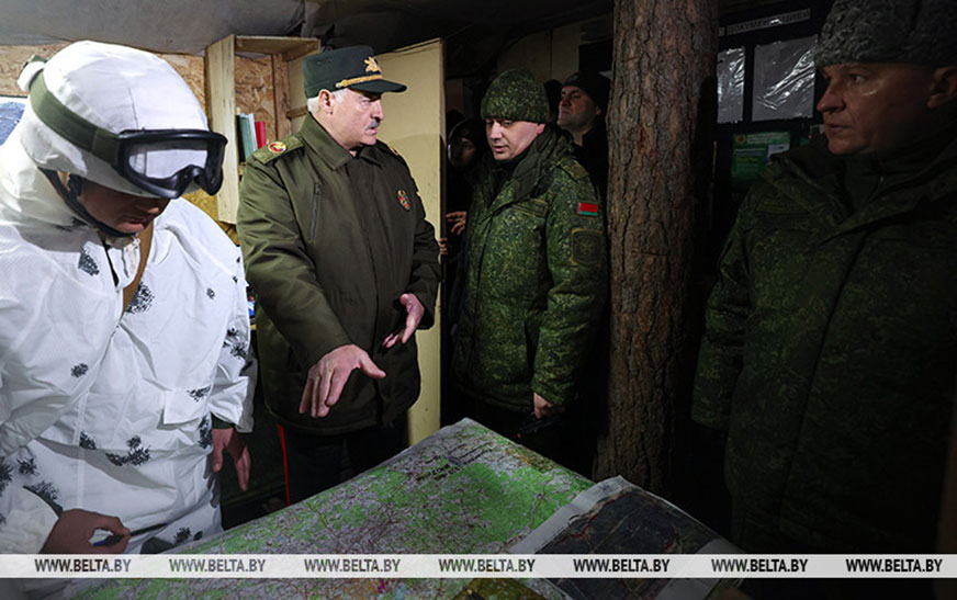 Александр Лукашенко лично проверил боеготовность Вооруженных Сил
