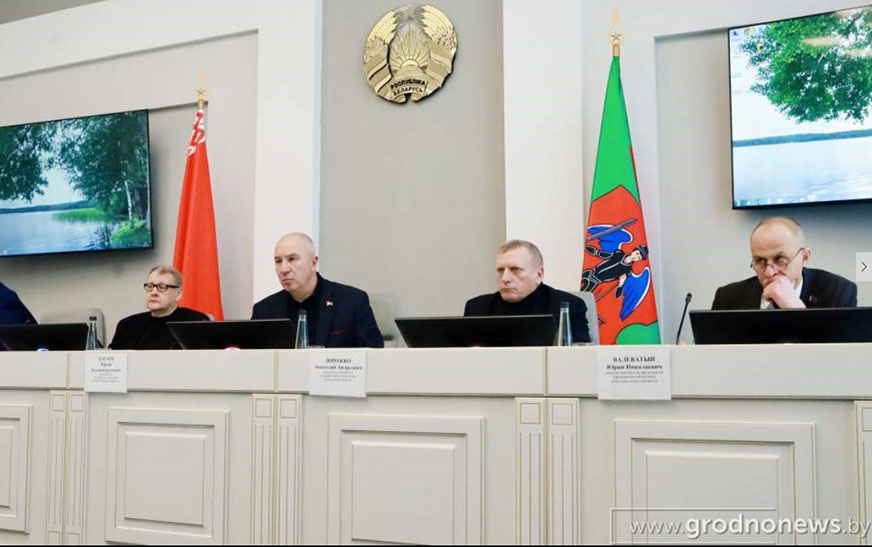 На совещании в Новогрудке обсудили строительство современных профилакториев для телят