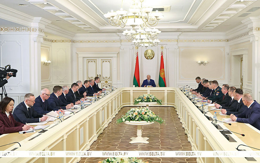 Александр Лукашенко собрал совещание по развитию БНБК. Чего Президент ждет от промышленного гиганта Беларуси?