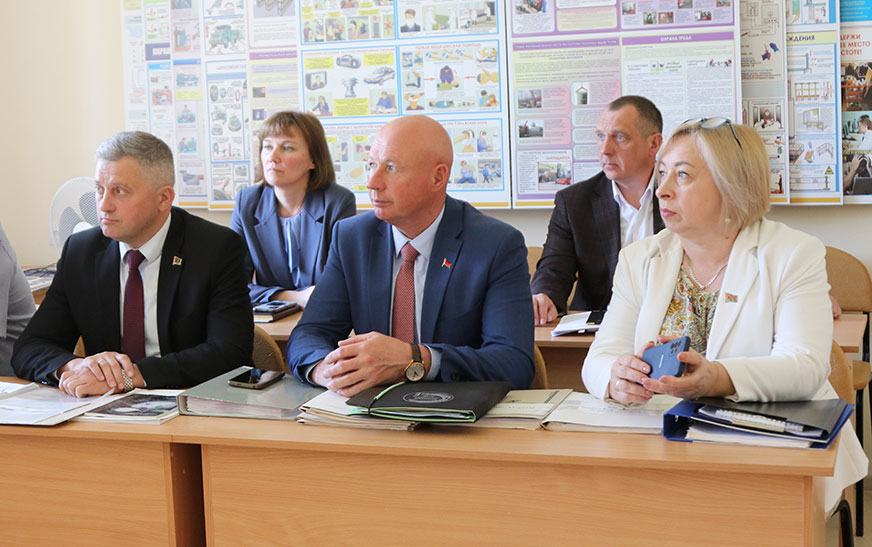 Ведаць і выконваць, значыць, заставацца жывымі і здаровымі