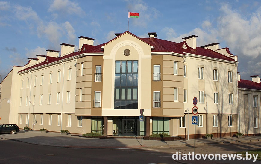 Дзелавы панядзелак. Кадравы дэфіцыт і хуткі пачатак уборачнай