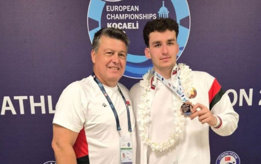 Белорус Евгений Коваленок завоевал бронзу чемпионата Европы по параплаванию