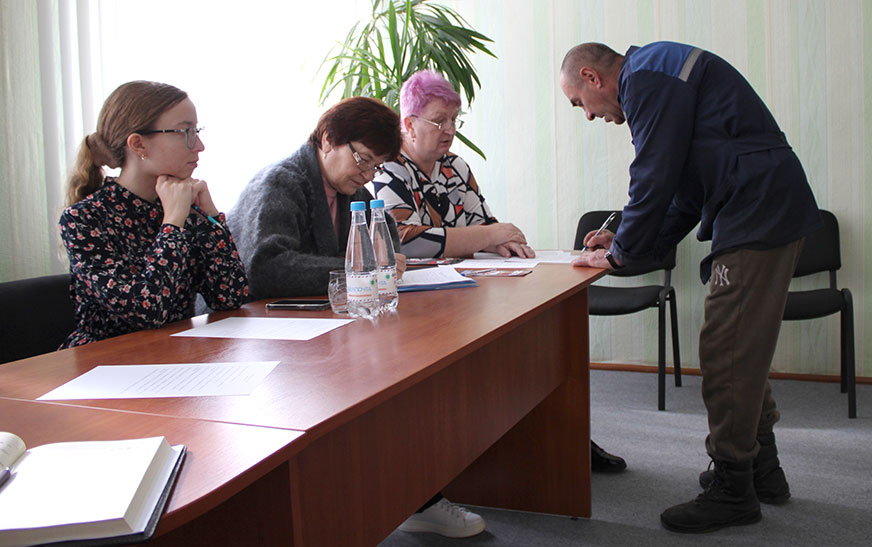 Гісторыі розныя, праблема аднолькавая
